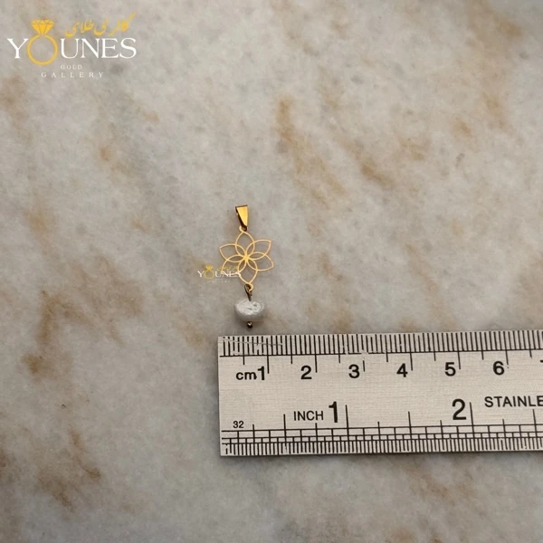 آویز گلبرگ طلا مرواریدی